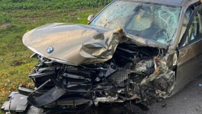 19 yaşındaki bmw sürücüsü sollama yaparken yoldan çıktı ve bir ağaca çarptı 4 19 yasindaki bmw surucusu sollama yaparken yoldan cikti ve bir agaca carpti 20386