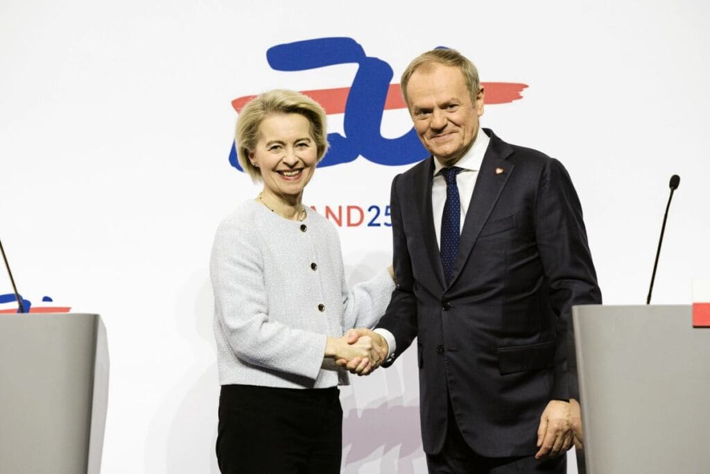 ab zirvesi oncesinde neler biliyoruz polonya icin elverisli hukumler 18752