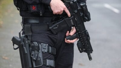 Abd de buyuk bir catisma olu ve cok sayida yarali var 16643