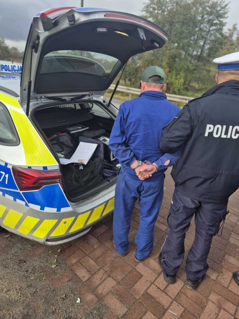 alkol ve uyusturucu kod adi altinda eylem etki altindaki 31 kisi ortaya cikarildi 18438