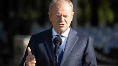 Alman gazetesi donald tusk a sert cikti kaczynski nin yaptiklarini devam ettiriyor 15168
