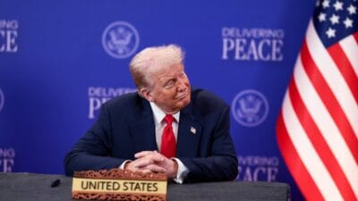 Alman partisi donald trump a onursal vatandaslik vermek i stiyor 19344