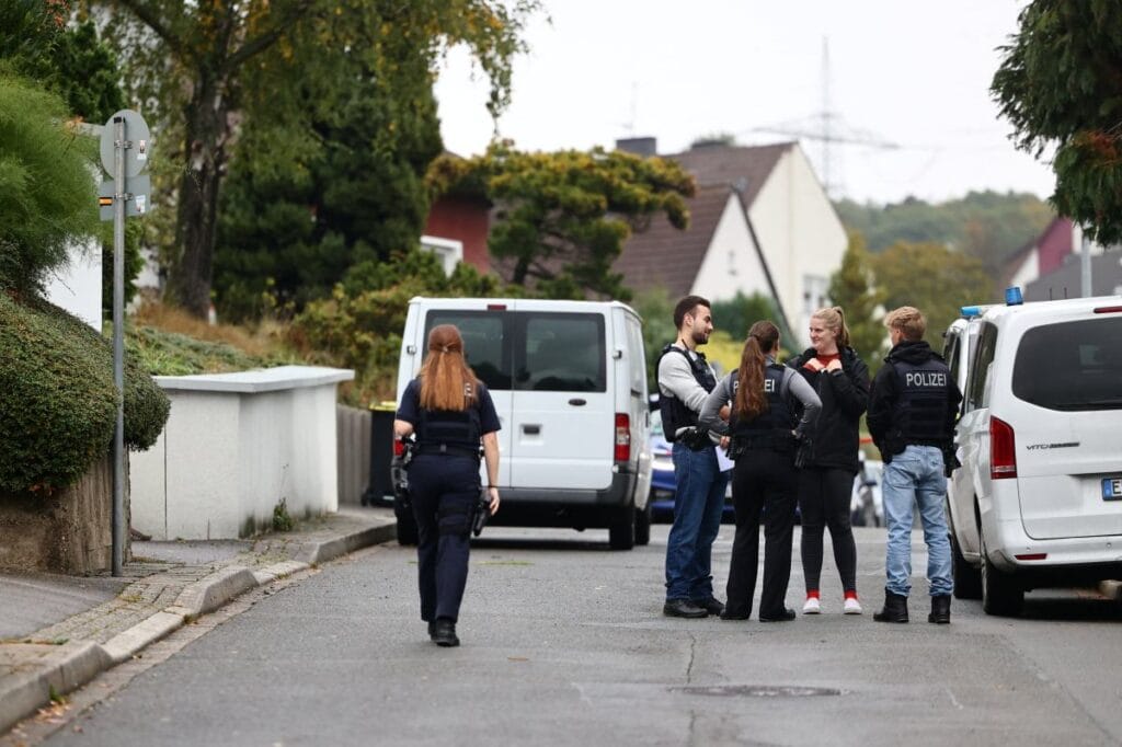 almanya da kadin belediye baskanina saldiri polis aile konusuna odaklandi 15615