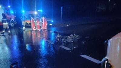 Araba ve moped carpisti bir kisi oldu 15123