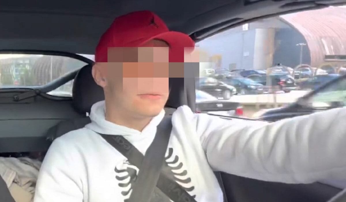 Arnavutluk taki polonyali hukum giydi duygularimizla oynamayi basardi bize aileden biri gibi davrandi 15987