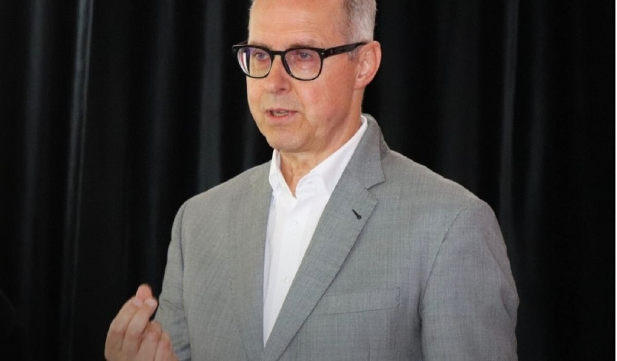 Avrupa da gerginlik almanya gurcistan daki buyukelcisini geri cekti nefrete tesvik 18075