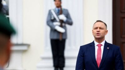 Avrupa komisyonu nawrocki nin gocmenlerin yeniden yerlestirilmesine iliskin mektubuna yanit verdi dikkate aliyoruz 16469