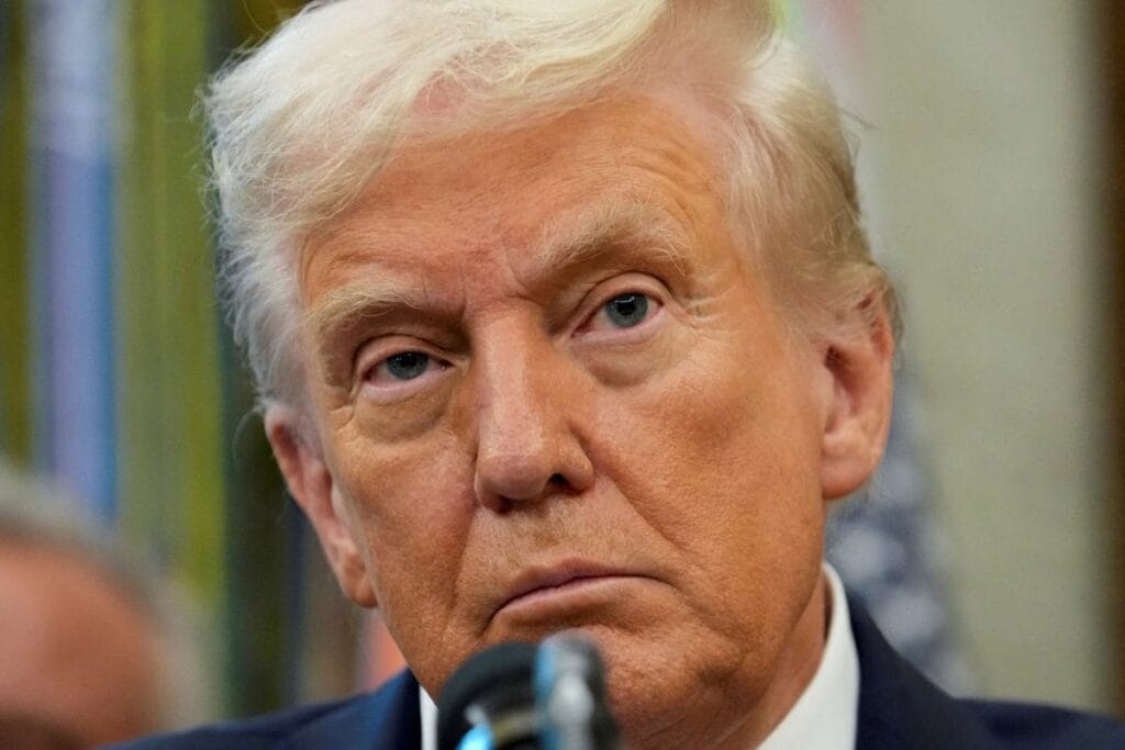 avrupali liderler yakalandi kopenhag zirvesinde trump la alay ettiler 14721