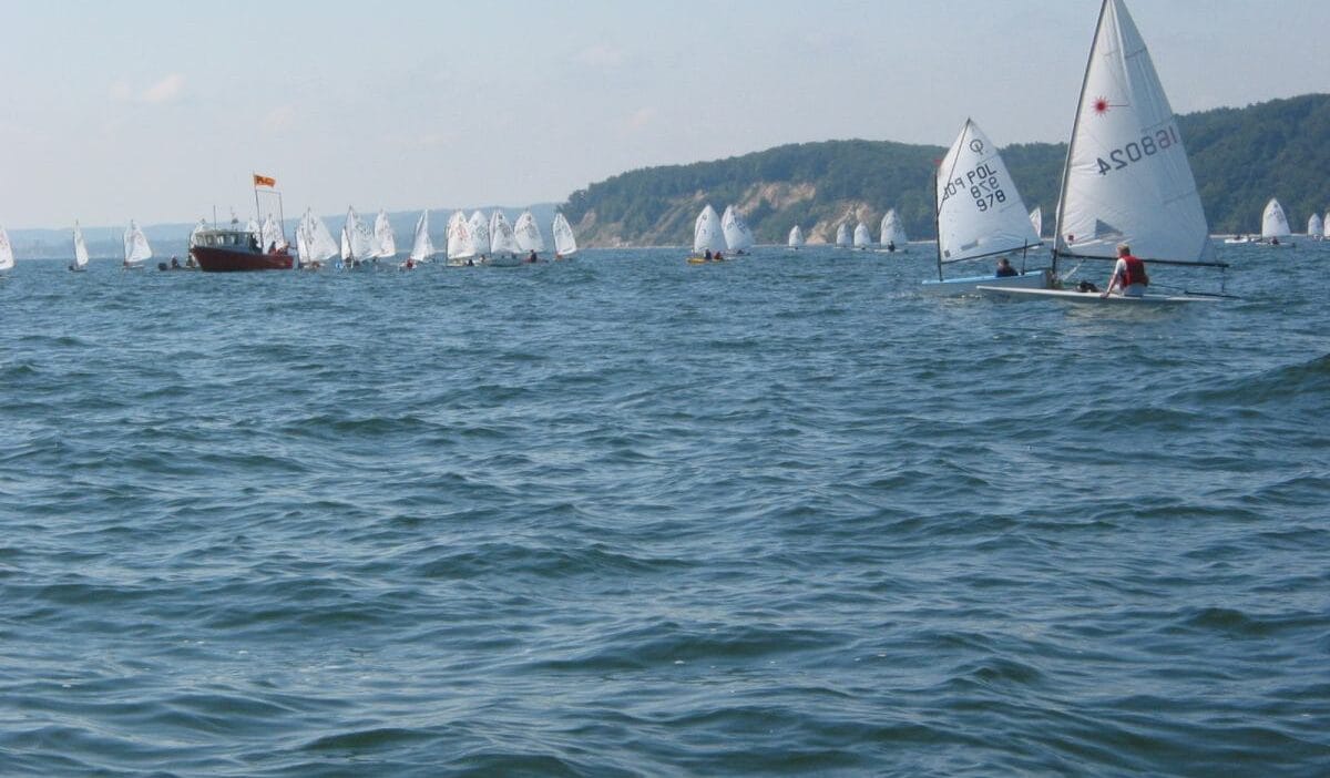 Baltik denizi nde kurtarma operasyonu yatlar alabora oldu yaris iptal edildi 14976