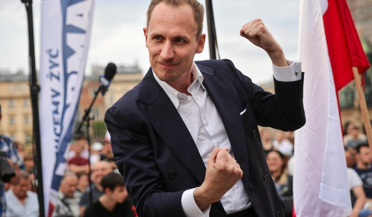 Berkowicz tusk a yuklendi sert sozler sarf etti seni ikiyuzlu alayci 19657