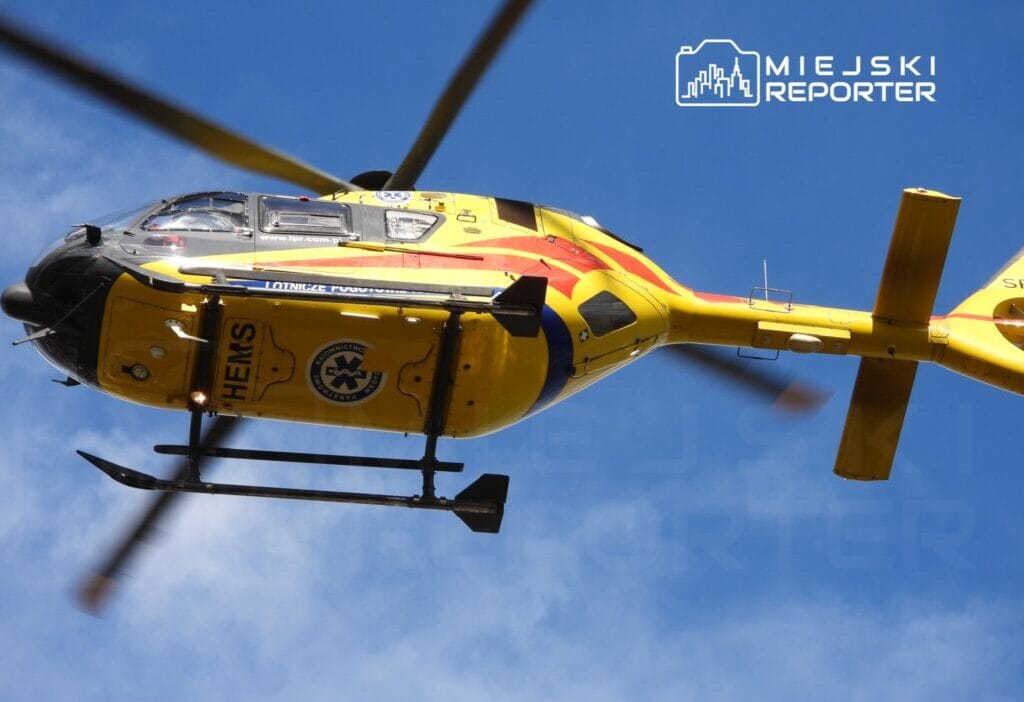 Bir kiz cocugu annesini sokak ortasinda bicakladi ve olay yerinden kacti kurtarma operasyonu icin bir lpr helikopteri yonlendirildi 18608