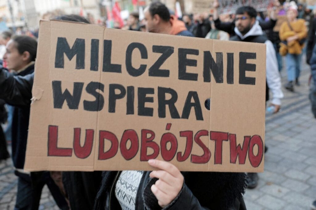 bm nin gazze soykiriminda suc ortagi olan ulkelere iliskin raporu polonya dan uc kez bahsedildi 19472