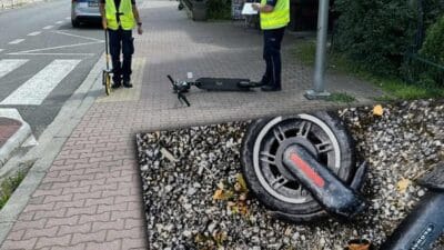 Bolt un scooter ina biniyordu aniden tekerlegi dustu sonunda alciya alindi sirket bu konuda ne diyor 16083