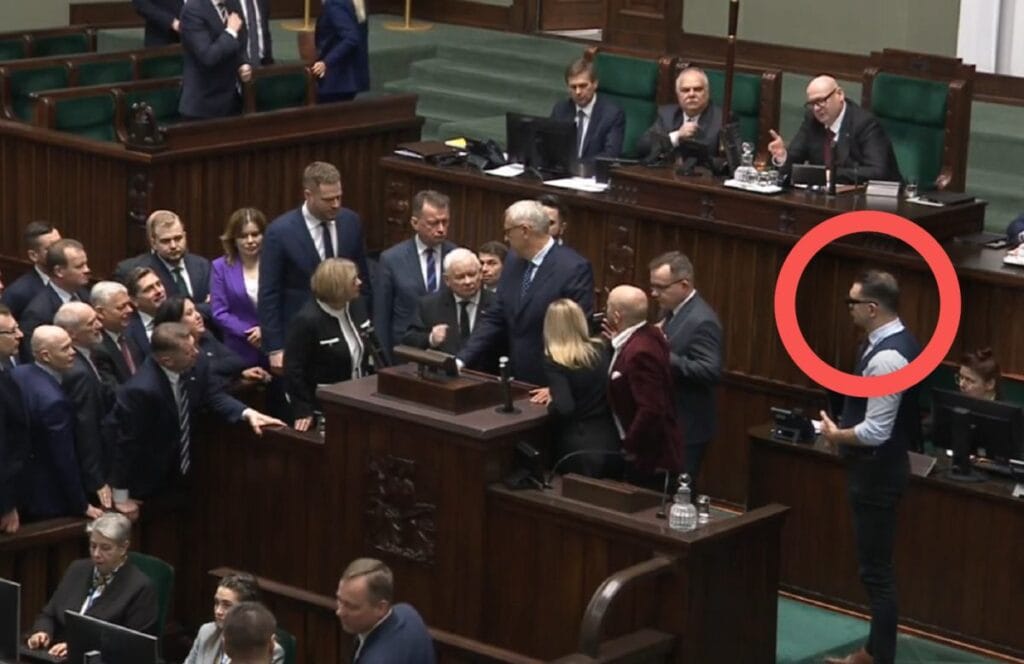 bu mejza yi pis ten atilmaktan kurtaracak mi kaczynski nin yardimina kostu 18309