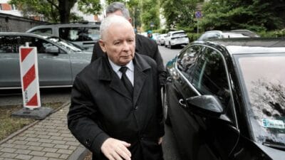 Cpk komplo olayi pis te kafalar ucuyor kaczy ski bir karar verdi 19803