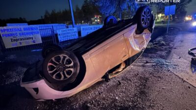 Dk7 de iki araba carpisti arabalardan birinin tavani coktu 20009