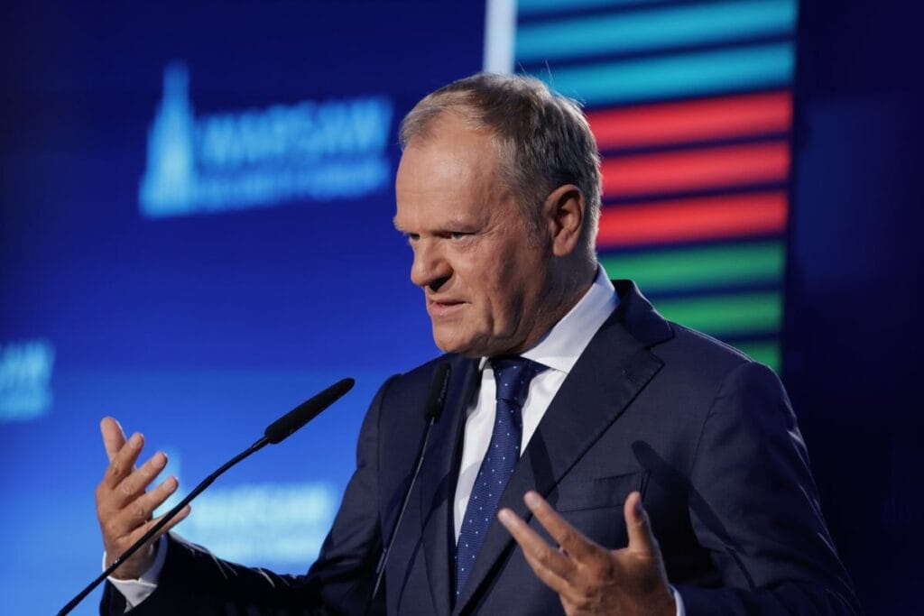 donald tusk kuzey akim 2 konusunda kararli sorun havaya ucurulmus olmasi degil 15576