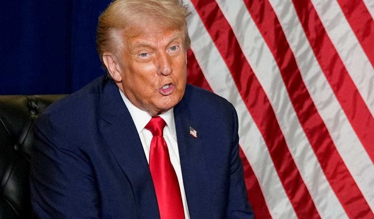 Eski nato sefi trump in da dahil oldugu sahne arkasi kavgasini acikladi i ttifak in gelecegi pamuk ipligine bagliydi 15138