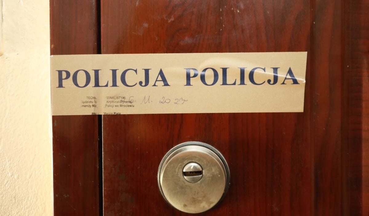 Głogów'da 73 yaşında bir kadın öldürüldü. Oğlu şok edici bir ifade verdi. "annesini çok severdi". 1 G og w da 73 yasinda bir kadin olduruldu oglu sok edici bir ifade verdi annesini cok severdi 15387