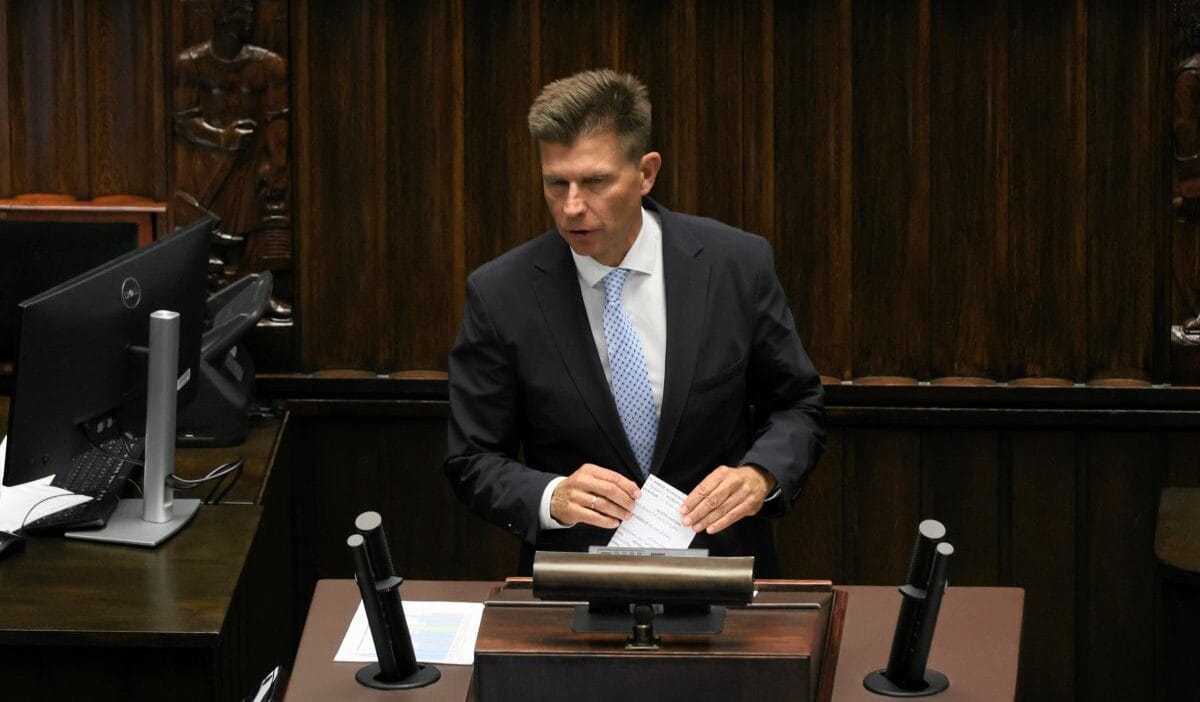 Gazeta pl nin verdigi bilgi dogrulandi petru holownia nin yerine gecmek istiyor bunu nasil yapacagimi biliyorum 14267