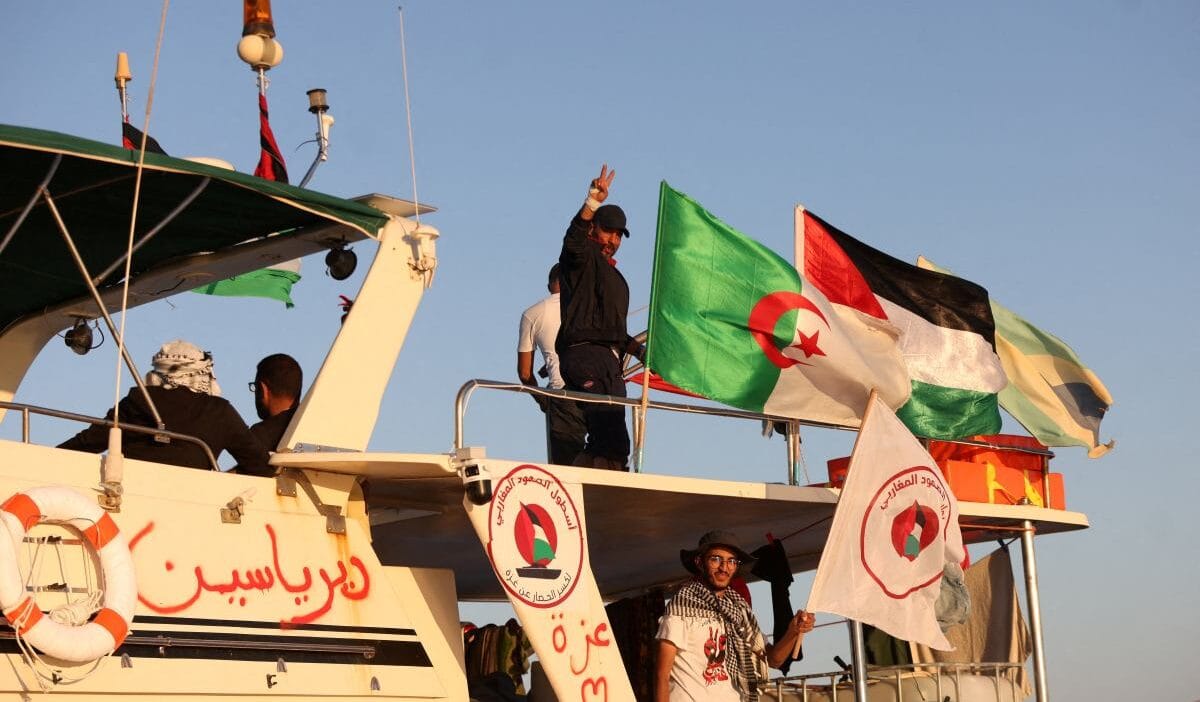 Gazze ye dogru yola cikan bir filo endise verici bir durumla karsilasti bu yanlis bir alarm degildi 14342