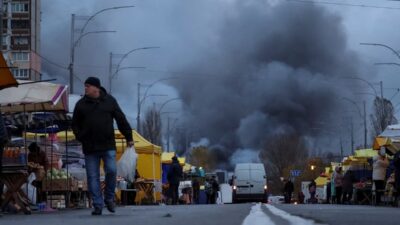 Genç ukraynalılar kitleler halinde ülkeyi terk ediyor. Zelensky'nin kararının sonucu 4 Genc ukraynalilar kitleler halinde ulkeyi terk ediyor zelensky nin kararinin sonucu 20219