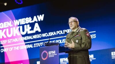 General kuku a polonya ve avrupa ya yonelik en buyuk tehdit hakkinda zaten guvendeydi 17285