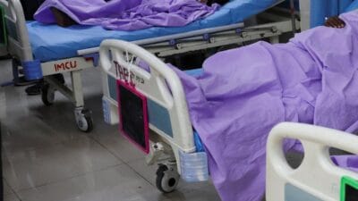 Hindistan'da gizemli çocuk ölümleri. Suçlu öksürük şurubu mu? Yetkililerin şüpheleri var 4 Hindistan da gizemli cocuk olumleri suclu oksuruk surubu mu yetkililerin supheleri var 15144