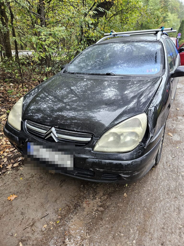 hiz cezasi ile basladi hapishanede bitti adamin hic ehliyeti olmamisti ayrica 6 kez mahkemeden men edilmisti 19179