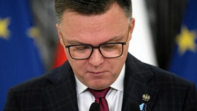 Holownia savciliga cikarildi ayrica tk baskani ve ordo iuris in patronu da orada 16214