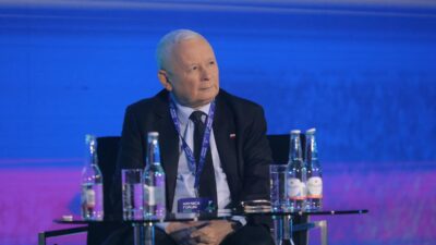 Hukuk ve adalet mentzen ve konfederasyonu vuruyor gunun mesaji sizdirildi i cinde tusk ile bir komplo ve bandarizmi destekleme hakkinda 20514