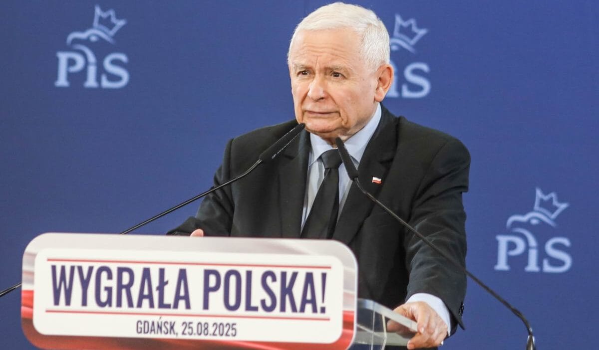 Hukuk ve adalet partisi genel baskani sn kaczy ski medeni birlikteliklere tepki gosterdi 17727