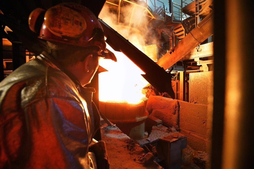 huta cz stochowa da olumcul kaza 37 yasindaki bir isci bir ficinin icine dustu 18650