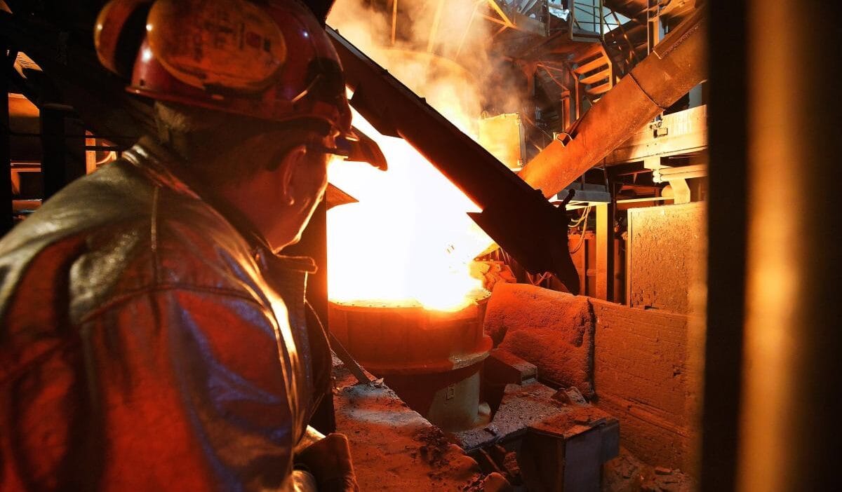 Huta cz stochowa da olumcul kaza 37 yasindaki bir isci bir ficinin icine dustu 18650