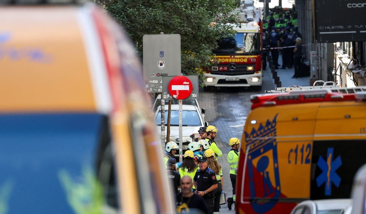 I spanya da insaat felaketi madrid sakinleri cok guclu sarsintilar hissetti yaralananlar var 15564