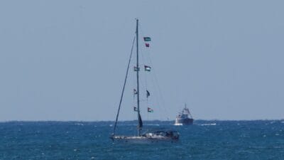İsrail tarafından gözaltına alınan polonyalı kadın açlık grevine başladı. "soykırıma karşı protesto". 2 I srail tarafindan gozaltina alinan polonyali kadin aclik grevine basladi soykirima karsi protesto 15024