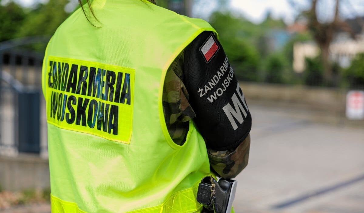 Inowroclaw da bir insansiz hava aracinin neden dustugu simdiden belli oldu askeri polis konustu 19022