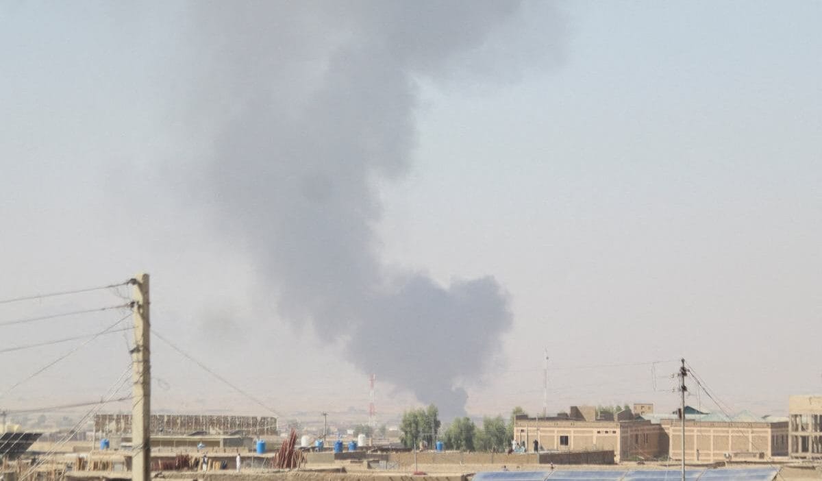 Kabil de patlamalar ve karsilikli ates pakistan gecici ateskes ilan etti 17213