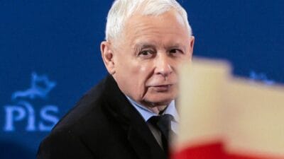 Kaczynski ye mejza mitingi soruldu sundan bahsetmeye basladi zurek birak gogsune vursun 17165