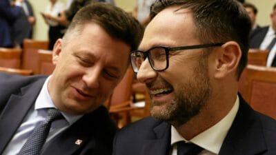 Karar bruksel de alinacak dworczyk ve obajtek in dokunulmazliklari ap nin elinde 15447