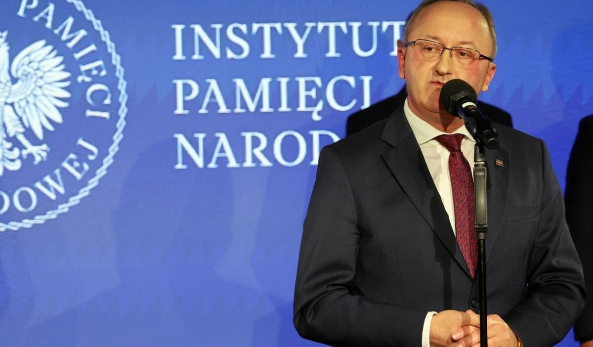 Karol nawrocki nin yerine gecebilecek tek kisi o ipn karar verdi 19851