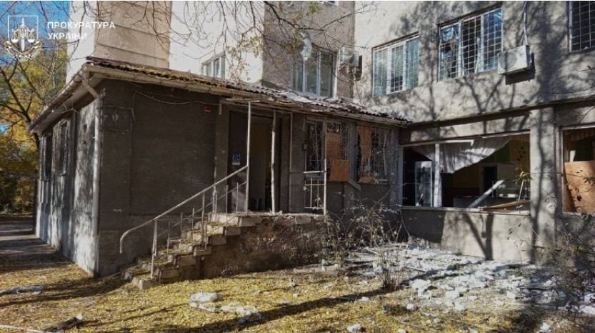 Kherson da bir cocuk hastanesine saldiri ukraynali doktorlar cocuklarin hayati icin savasiyor ruslar ise onlari ellerinden almak istiyor 19948