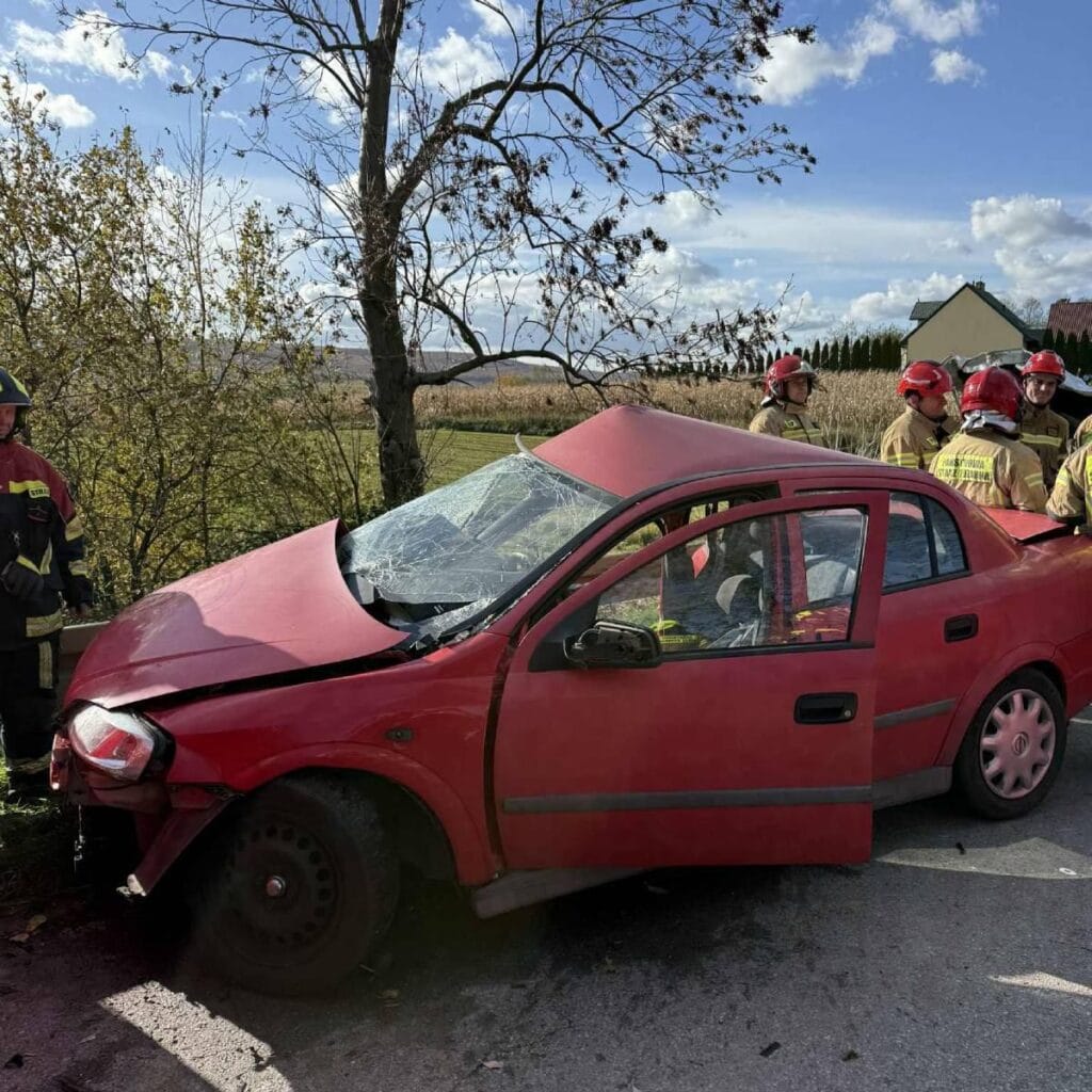 kielce yakinlarinda trajik kaza i ki kisi oldu 19257