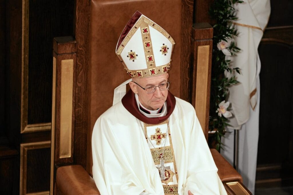 kilise bir ders aldi mi baspiskopos galbas saglik egitimi konusunda konustu 14844