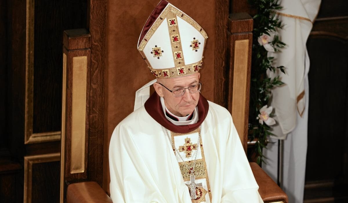 Kilise bir ders aldi mi baspiskopos galbas saglik egitimi konusunda konustu 14844