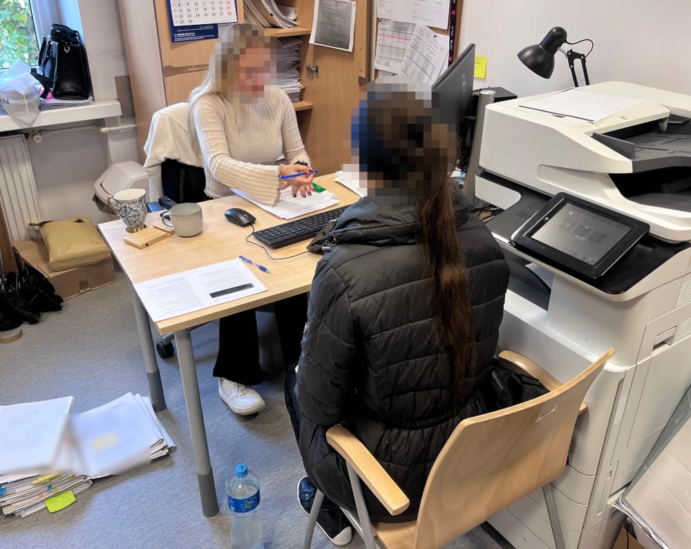 kilitler degistirildi degerli esyalar alindi simdi hirsizlik icin hesap verecek 15315