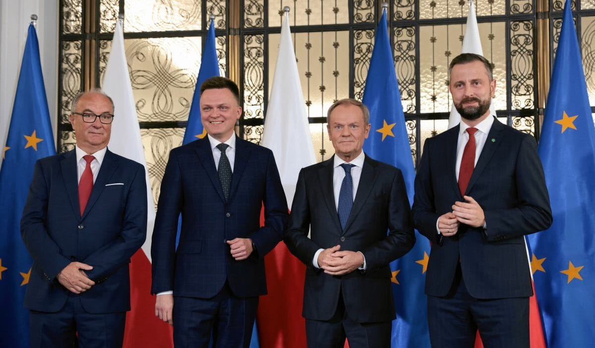 Koalisyon zor ama daha kotusu de olabilirdi tusk in saglam eli ve karizmasi olmasaydi her sey dagilirdi 17150