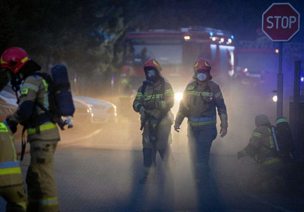 koszalin deki yanginla ilgili yeni bilgiler yaralilar arasinda cocuklar da var bolge sakinleri evlerine donemiyor 14324