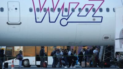 Krakow ucusu sonrasi alarm yolcular bilmeden hastalanmis olabilir 19125