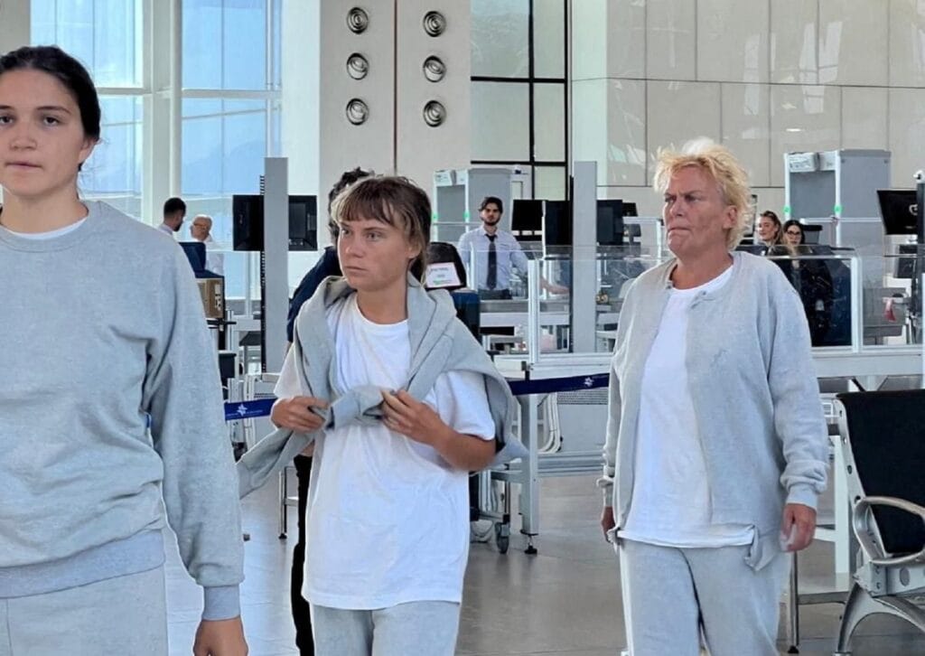 kuresel sumud filosu i srail daha fazla insani sinir disi ediyor bunlarin arasinda polonyalilar da var 15330